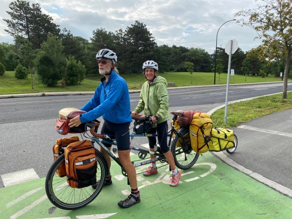 F9A17E16-7FA5-468F-BAC9-057F46D4B634